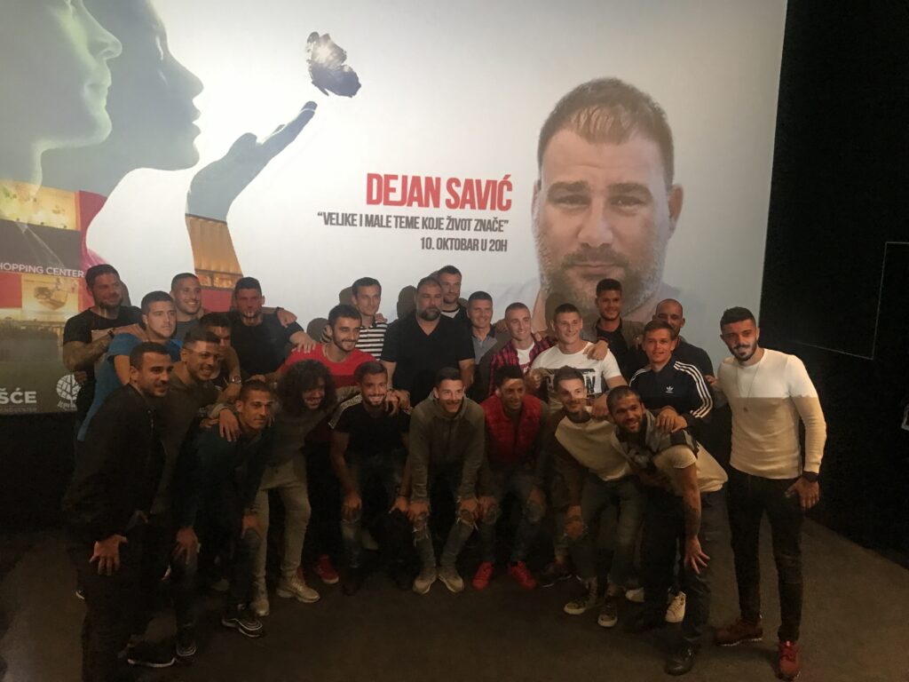 Lepo mi je jer tako želim, Dejan Savić
